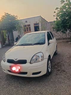 Toyota Vitz 2003