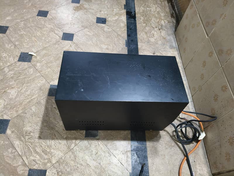 Double battery UPS 3