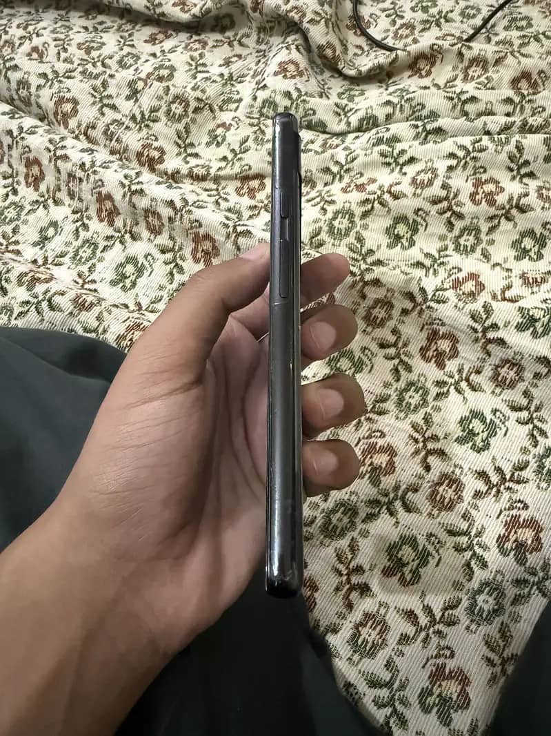 Pixel 6a with only panel issue 3