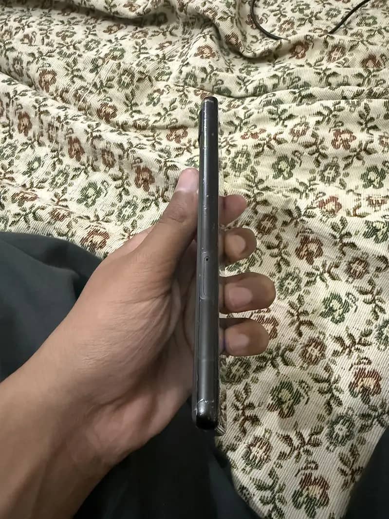 Pixel 6a with only panel issue 4