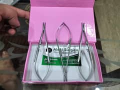 Surgical instruments