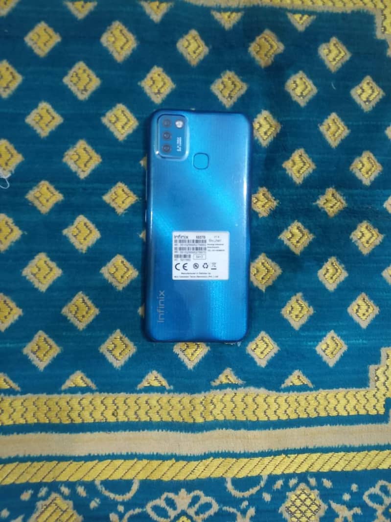 Infinix smart 6 3gp 64 gp all ok h condition 10by 10 h  with box 5