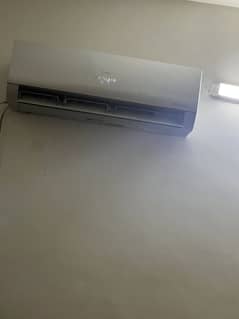 Haier 1ton inverter
