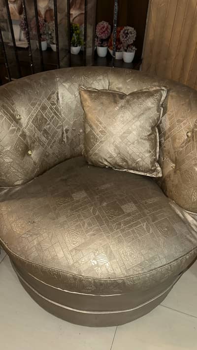 2 sofa seats available good condition