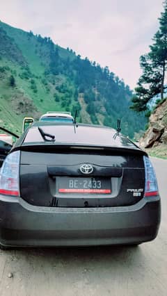Prius S  2011