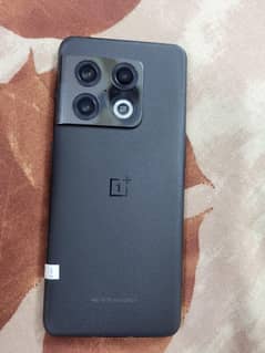 One Plus 10 Pro