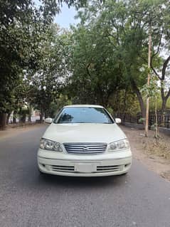 NISSAN SUNNY SUPER SALOON AUTOMATIC