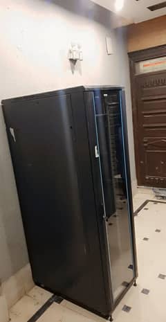 TOTEN 600 X 1000 RACK 42U