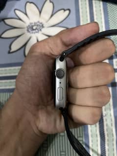 Apple watch Series 4 white colour