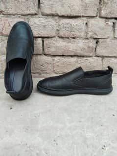 Men's causal loafers stylish black shoes with round toe and soft sole