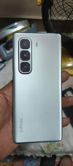 infinix