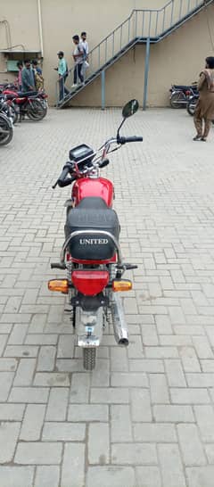 United 70cc