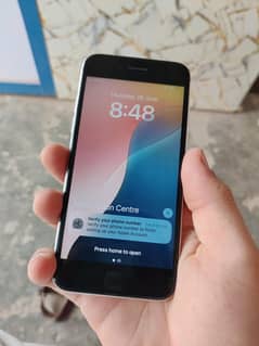 PTA approved iphone se2020 64gb