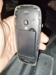 Muhammad Naveed Nokia 6310.
