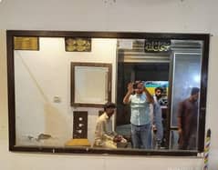 beauti Salon mirror