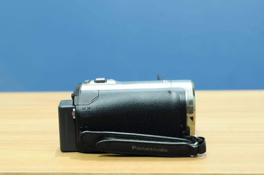 Panasonic HDC-TM70 Full HD Camcorder, 96GB Built-in Memory, Touch LCD 3