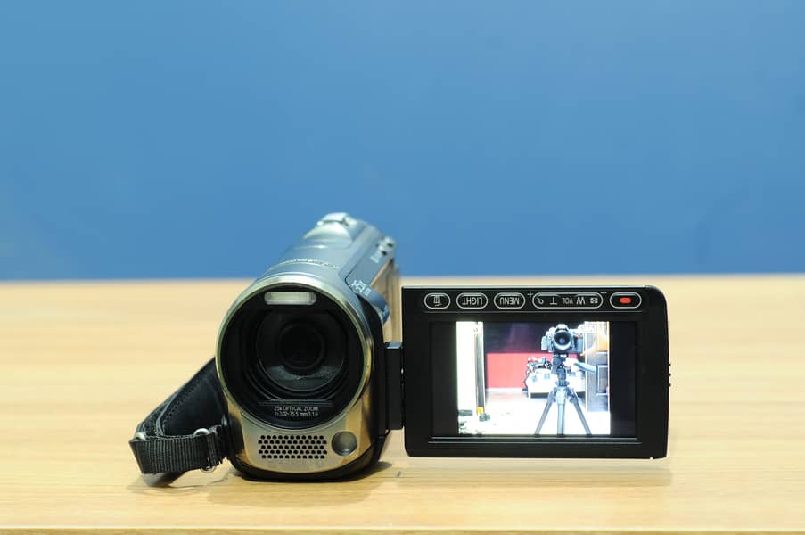 Panasonic HDC-TM70 Full HD Camcorder, 96GB Built-in Memory, Touch LCD 6