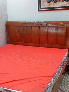 Totally Wooden bed set king size 0321////512///0593