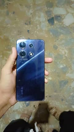 Infinix Note 30