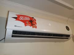 New condition Dowlance DC Inverter only 9 moth used