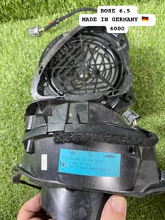 5" inches Mercedes use speaker branded.