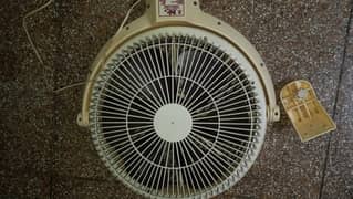 yunas bracket fan