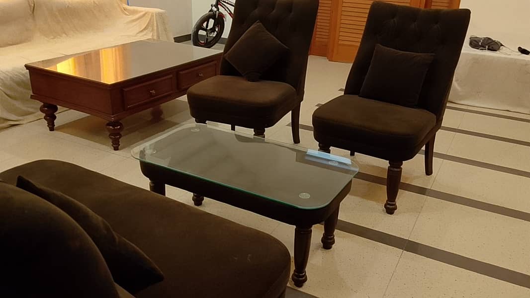 4 Seater Sofa Set With Table 2