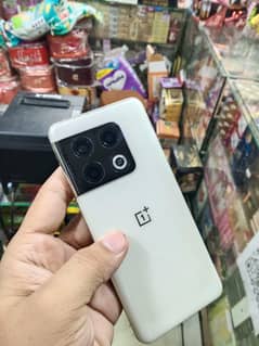 one plus 10 pro panda edition 512 gb  condition 10 by 10