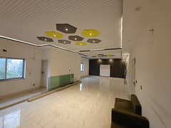 BRAND NEW LIKE FLOOR FOR RENT ON MAIN ROAD