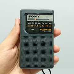 Japan Vintage Sony ICF-S10 FM/AM Pocket Radio Black