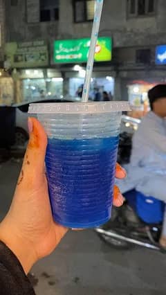 Karigar chahea limca banane wala