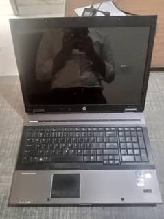 HP-Elitebook 8740 W. Intel core i5.