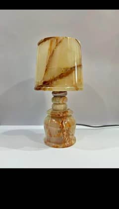 Premium Handmade Onyx Marble Lamp – 12 Inch Height"