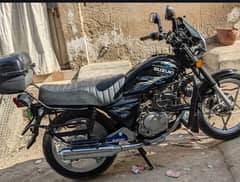 Suzuki GS 150 2022