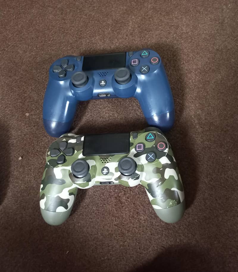 PS4 GEN2 ORIGNAL CONTROLLER AVAILABLE 1