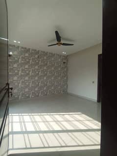 1 bed studio apartment ground floor for Rent
