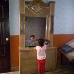 iam selling my furniture washing machine and LCD