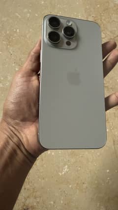 iPhone 15 Pro Max