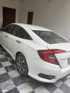 Honda civic 2016 ug
