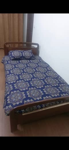 Single bed for sale (Without Mattress)/Pure Solid Wood
