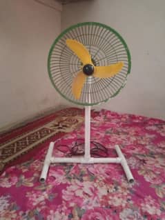 battery+solar fan
