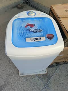 Dawlance DS-100 spinner dryer just like new