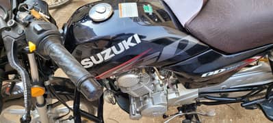 GD 110 s Karachi number 3 and owner
