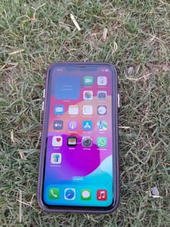 Iphone XR 64GB Non Pta LLA model Factory unlocked