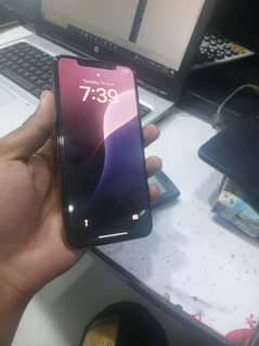 Iphone xsmax Dual sim pta 10/10 Golden Colour
