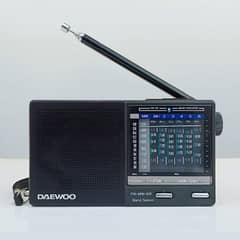 Daewoo 8-Band Portable Radio | Battery-Powered | Fully Working