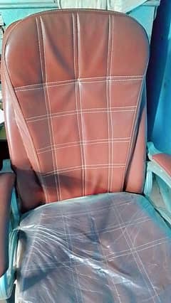 Fresh Condition Office Chairs