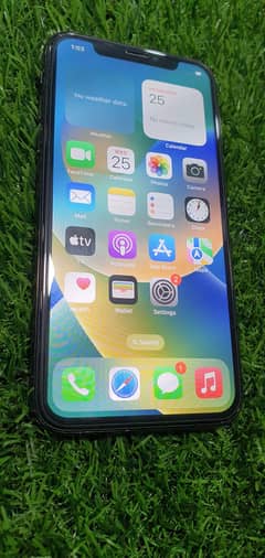 IPhone x 256Gb pta approved  face I'd work