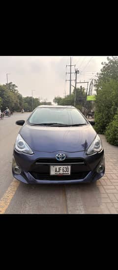 Toyota aqua S 1.5  home used