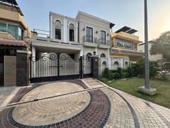 10 Marla Modern Design House Available For Sale